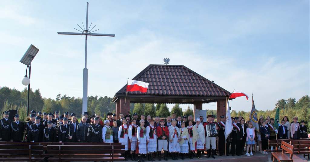 77. rocznica pacyfikacji wsi Bandysie [03.10.2021] - zdjęcie #13 - eOstroleka.pl