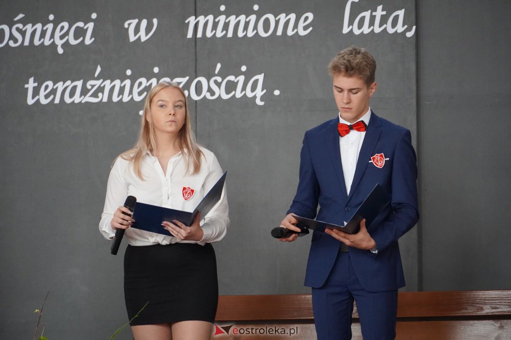 Ślubowanie pierwszaków ZSZ 1  - zdjęcie #1 - eOstroleka.pl