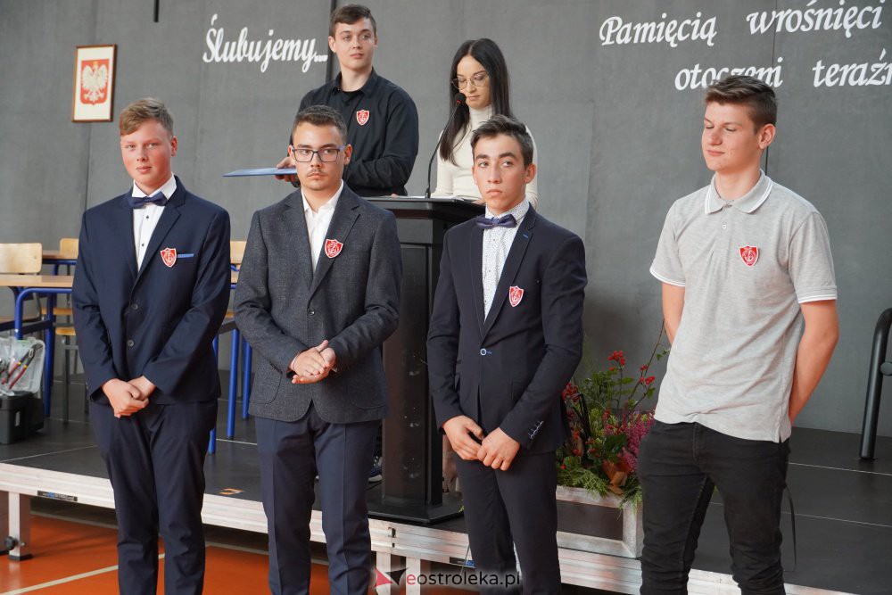 Ślubowanie pierwszaków ZSZ 1  - zdjęcie #6 - eOstroleka.pl