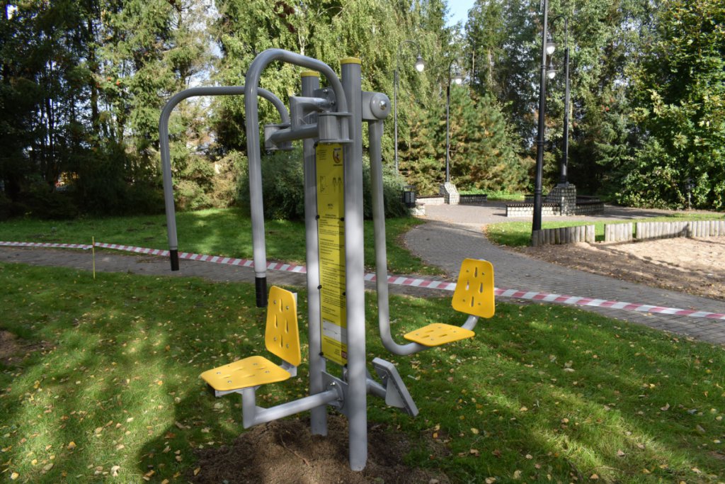 Nowe siłownie plenerowe i plac zabaw w gminie Łyse - zdjęcie #12 - eOstroleka.pl