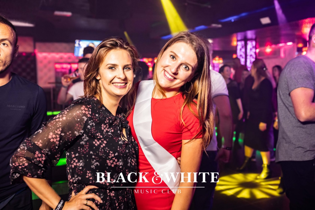 Wielka integracja studencka w Clubie Black&White [02.10.2021] - zdjęcie #28 - eOstroleka.pl