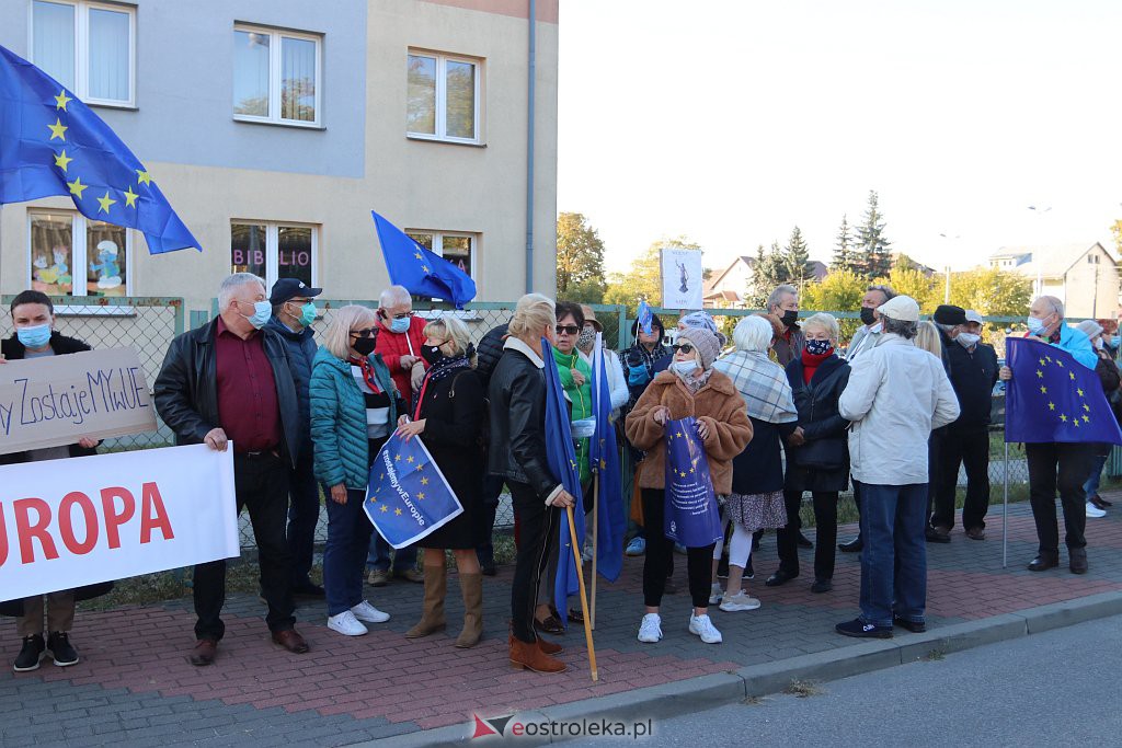Protest przeciwko wyrokowi Trybunału Konstytucyjnego [10.10.2021] - zdjęcie #3 - eOstroleka.pl