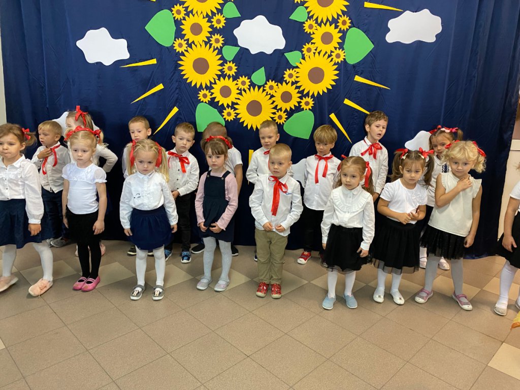 Dzień Bajki w Szkole Podstawowej w Zalasiu - zdjęcie #4 - eOstroleka.pl
