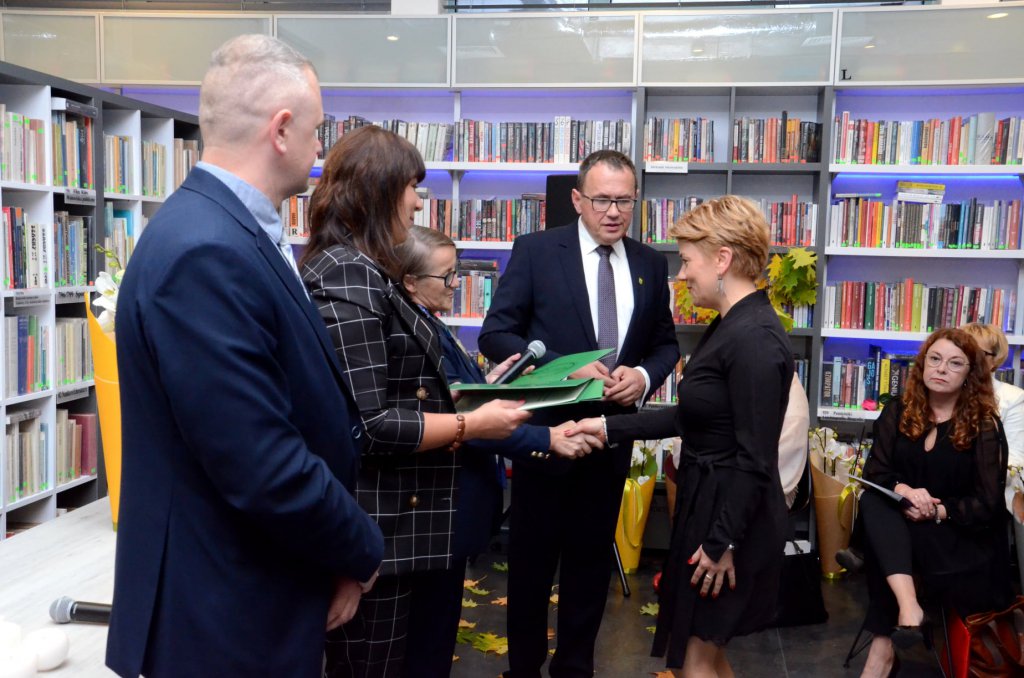 Dzień Edukacji Narodowej w Kadzidle [14.10.2021] - zdjęcie #37 - eOstroleka.pl