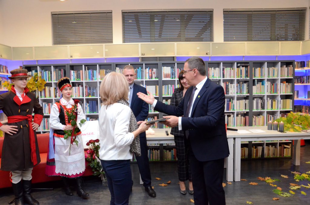 Dzień Edukacji Narodowej w Kadzidle [14.10.2021] - zdjęcie #35 - eOstroleka.pl