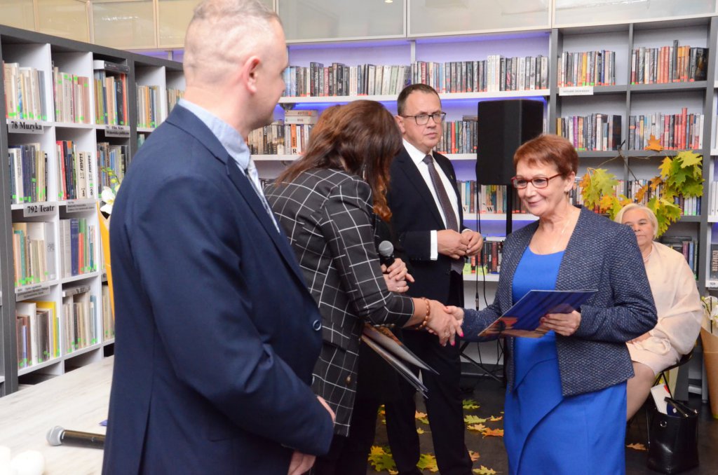 Dzień Edukacji Narodowej w Kadzidle [14.10.2021] - zdjęcie #27 - eOstroleka.pl
