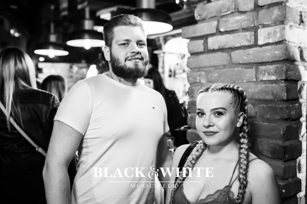 Kartky w Clubie Black&White [08.10.2021] - zdjęcie #65 - eOstroleka.pl