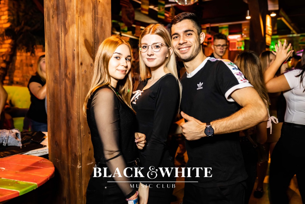 Kartky w Clubie Black&White [08.10.2021] - zdjęcie #48 - eOstroleka.pl