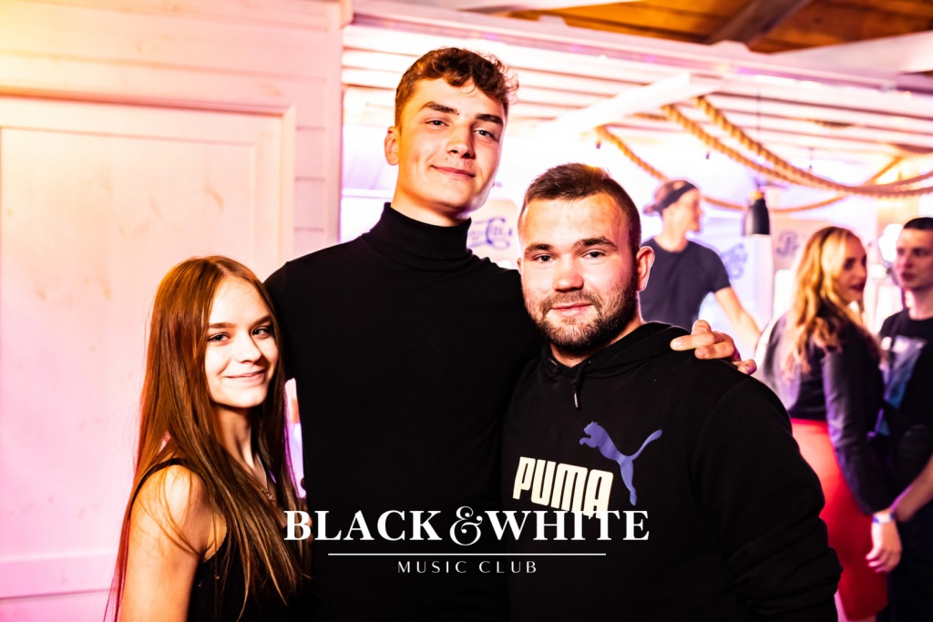 Kartky w Clubie Black&White [08.10.2021] - zdjęcie #71 - eOstroleka.pl