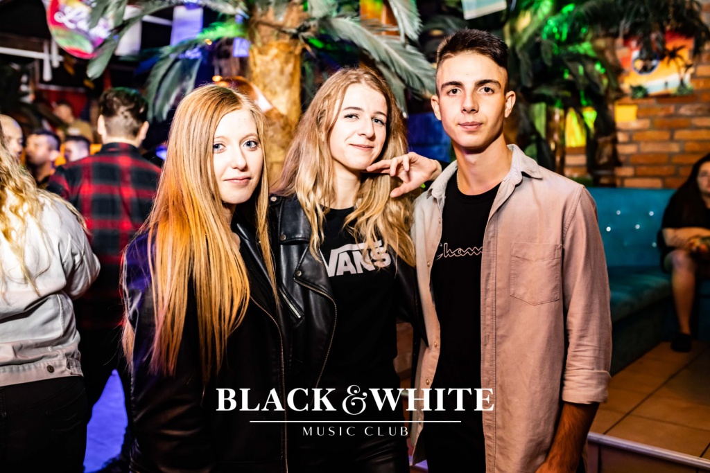 Kartky w Clubie Black&White [08.10.2021] - zdjęcie #73 - eOstroleka.pl