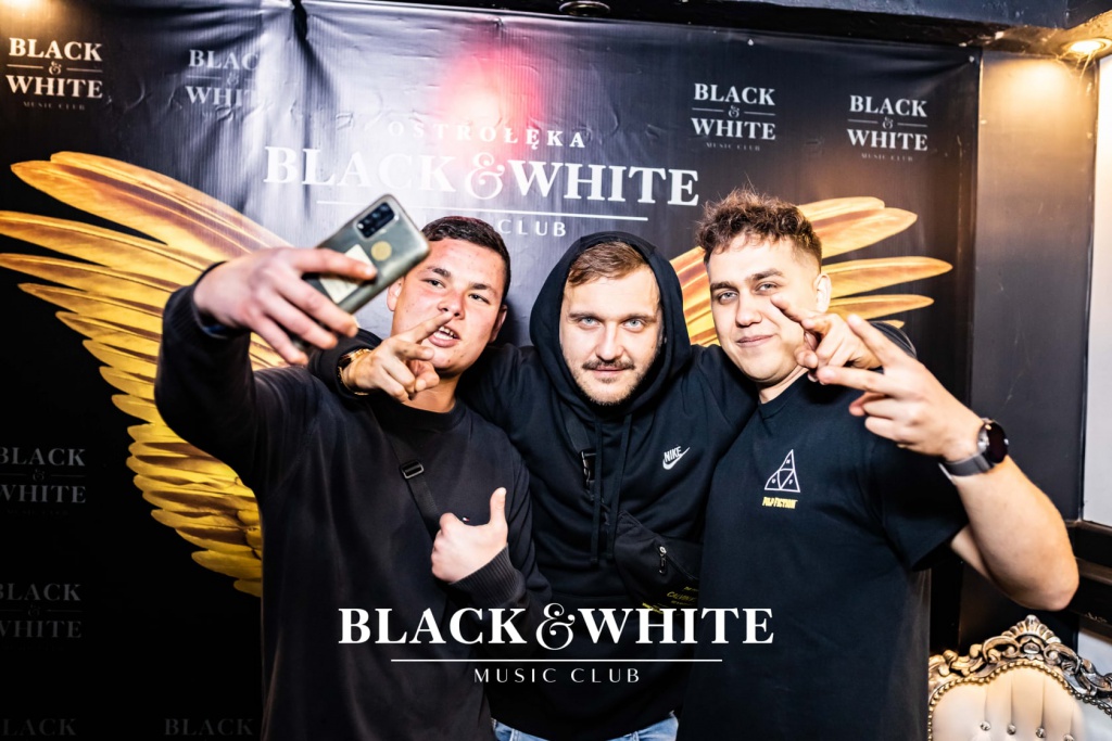 Kartky w Clubie Black&White [08.10.2021] - zdjęcie #11 - eOstroleka.pl