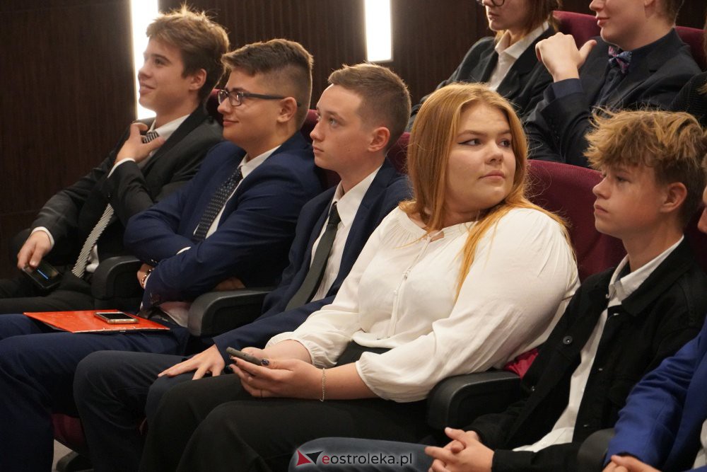 I sesja Młodzieżowej Rady Miasta II Kadencji - zdjęcie #5 - eOstroleka.pl