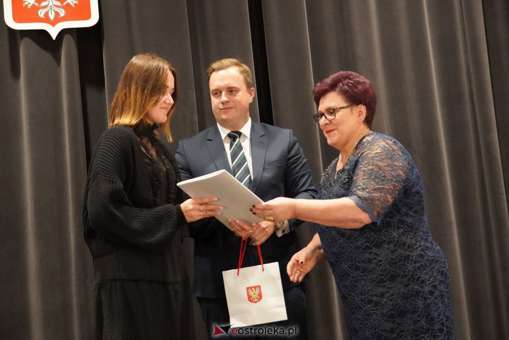 I sesja Młodzieżowej Rady Miasta II Kadencji - zdjęcie #47 - eOstroleka.pl