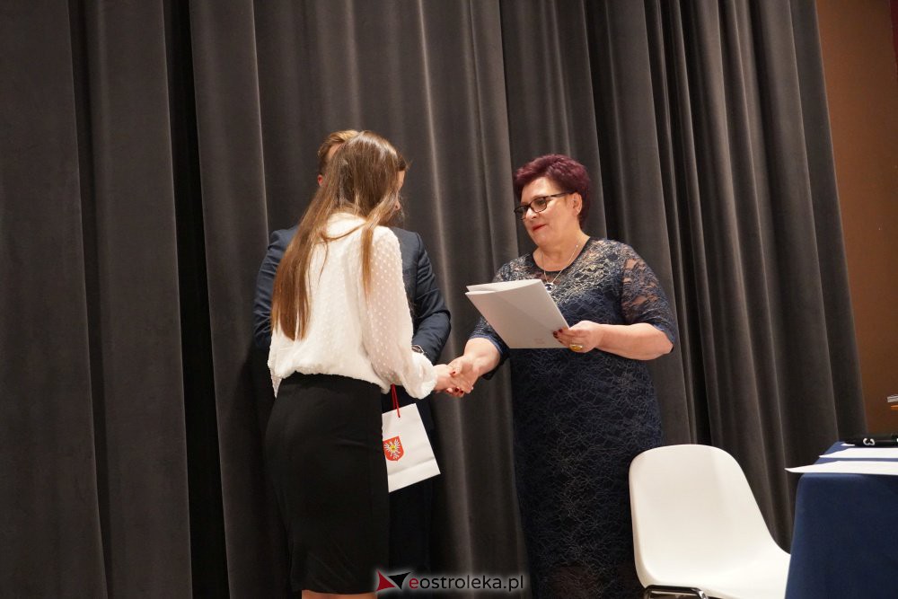 I sesja Młodzieżowej Rady Miasta II Kadencji - zdjęcie #45 - eOstroleka.pl