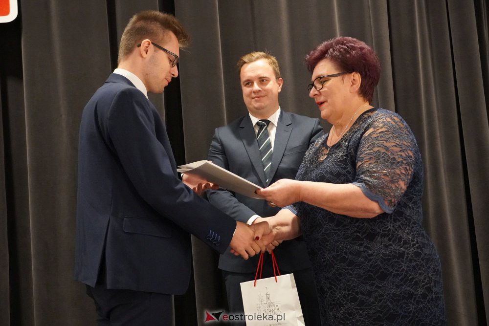 I sesja Młodzieżowej Rady Miasta II Kadencji - zdjęcie #20 - eOstroleka.pl