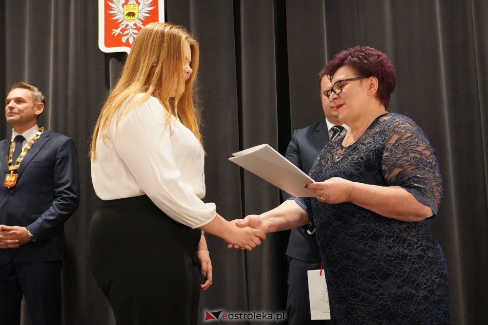 I sesja Młodzieżowej Rady Miasta II Kadencji - zdjęcie #18 - eOstroleka.pl