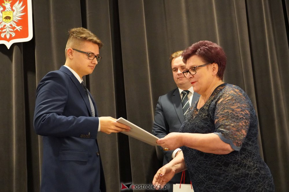 I sesja Młodzieżowej Rady Miasta II Kadencji - zdjęcie #16 - eOstroleka.pl