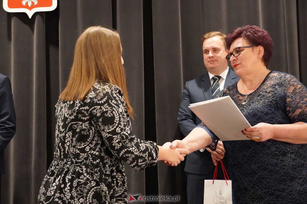I sesja Młodzieżowej Rady Miasta II Kadencji - zdjęcie #10 - eOstroleka.pl
