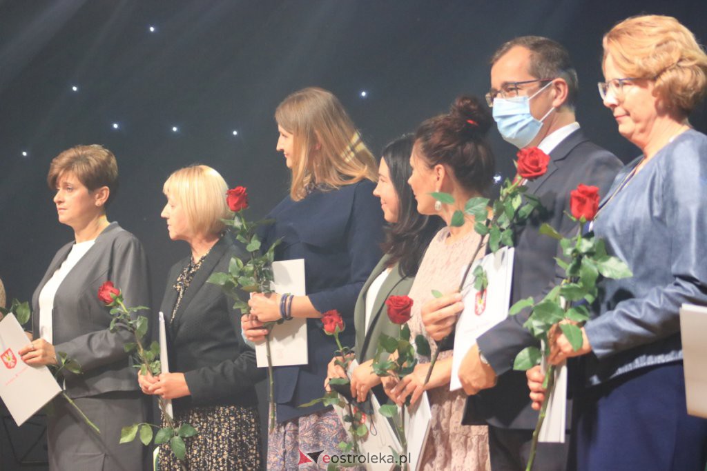 Dzień Nauczyciela w Ostrołęce [14.10.2021] - zdjęcie #142 - eOstroleka.pl