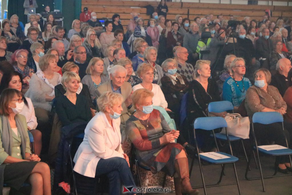 Dzień Nauczyciela w Ostrołęce [14.10.2021] - zdjęcie #139 - eOstroleka.pl