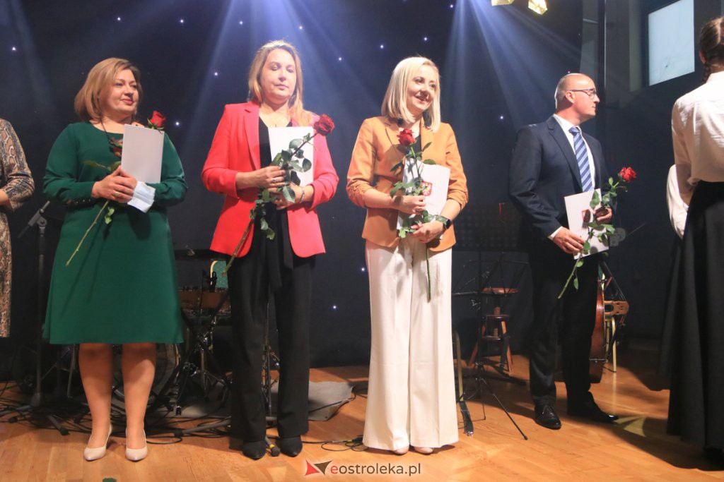 Dzień Nauczyciela w Ostrołęce [14.10.2021] - zdjęcie #108 - eOstroleka.pl