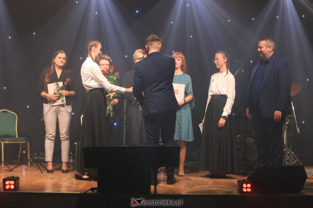 Dzień Nauczyciela w Ostrołęce [14.10.2021] - zdjęcie #55 - eOstroleka.pl