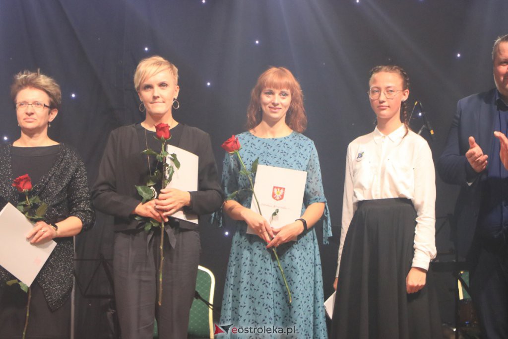 Dzień Nauczyciela w Ostrołęce [14.10.2021] - zdjęcie #51 - eOstroleka.pl