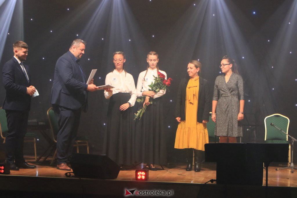 Dzień Nauczyciela w Ostrołęce [14.10.2021] - zdjęcie #35 - eOstroleka.pl