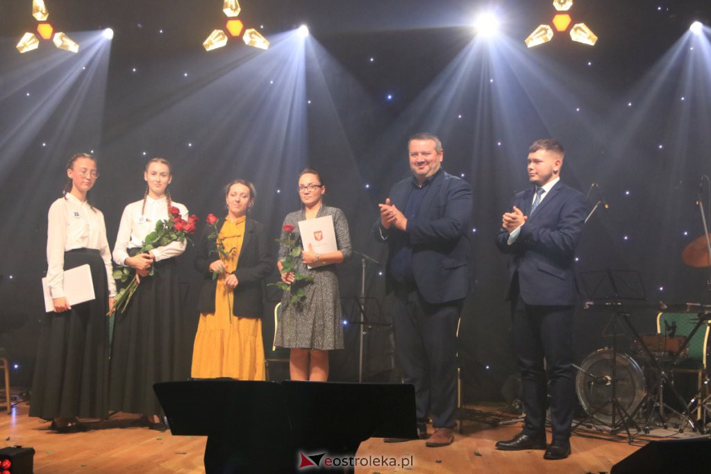 Dzień Nauczyciela w Ostrołęce [14.10.2021] - zdjęcie #31 - eOstroleka.pl