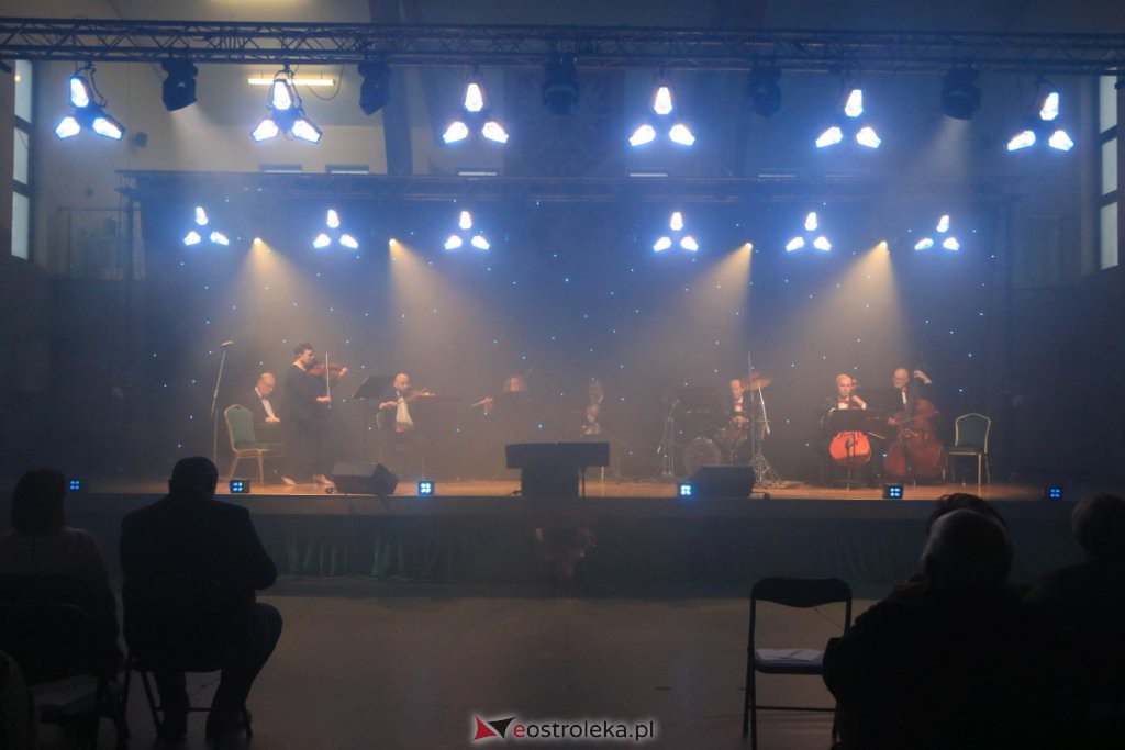 Dzień Nauczyciela w Ostrołęce [14.10.2021] - zdjęcie #60 - eOstroleka.pl