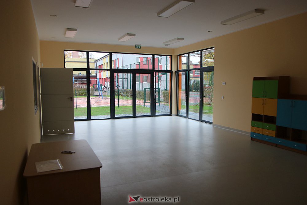 Oficjalny odbiór rozbudowanego Przedszkola Miejskiego nr 18 [21.10.2021] - zdjęcie #36 - eOstroleka.pl