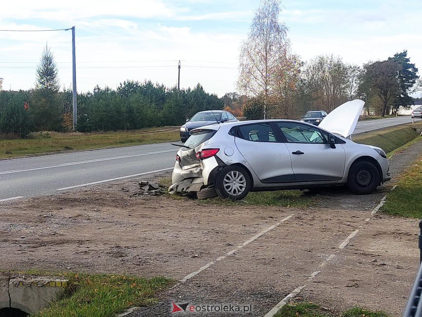 Wypadek w Antoniach na DK-53 [24.10.2021] - zdjęcie #7 - eOstroleka.pl