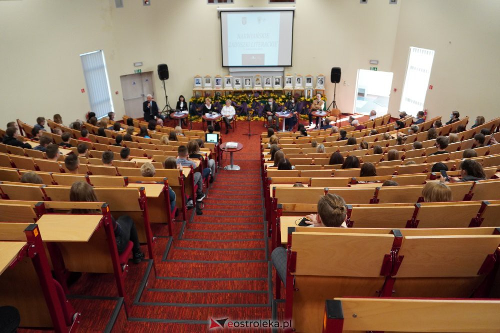 Narwiańskie Zaduszki literackie [25.10.2021] - zdjęcie #11 - eOstroleka.pl