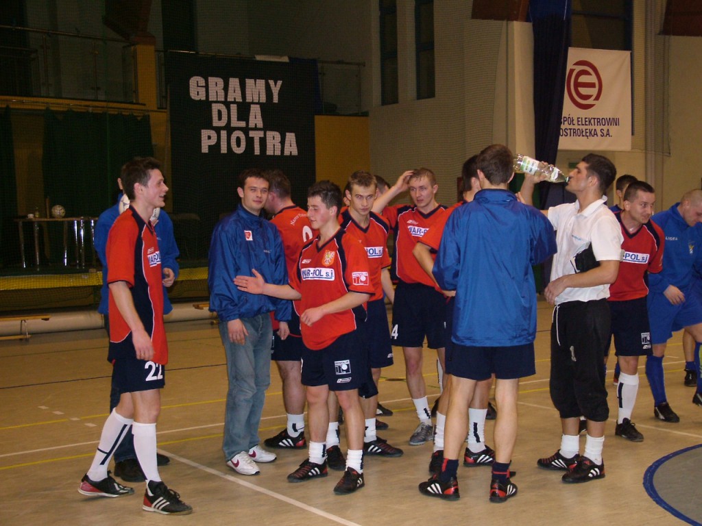 Turniej Gramy dla Piotra - 2005 r.  - zdjęcie #29 - eOstroleka.pl
