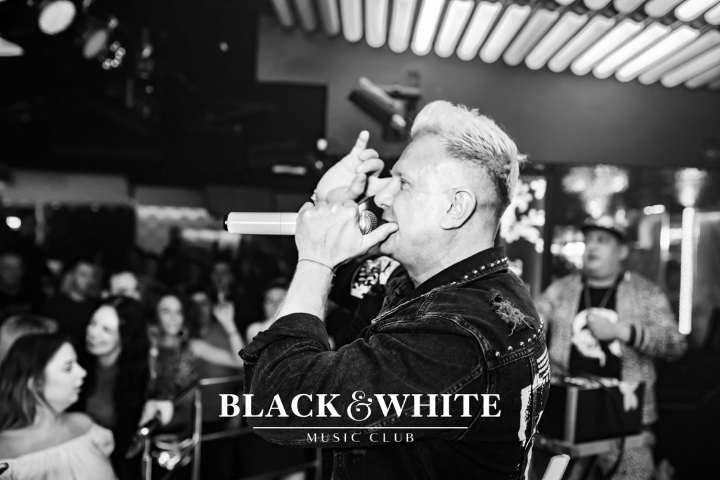 D-Bomb w Clubie Black&White [16.10.2021] - zdjęcie #25 - eOstroleka.pl