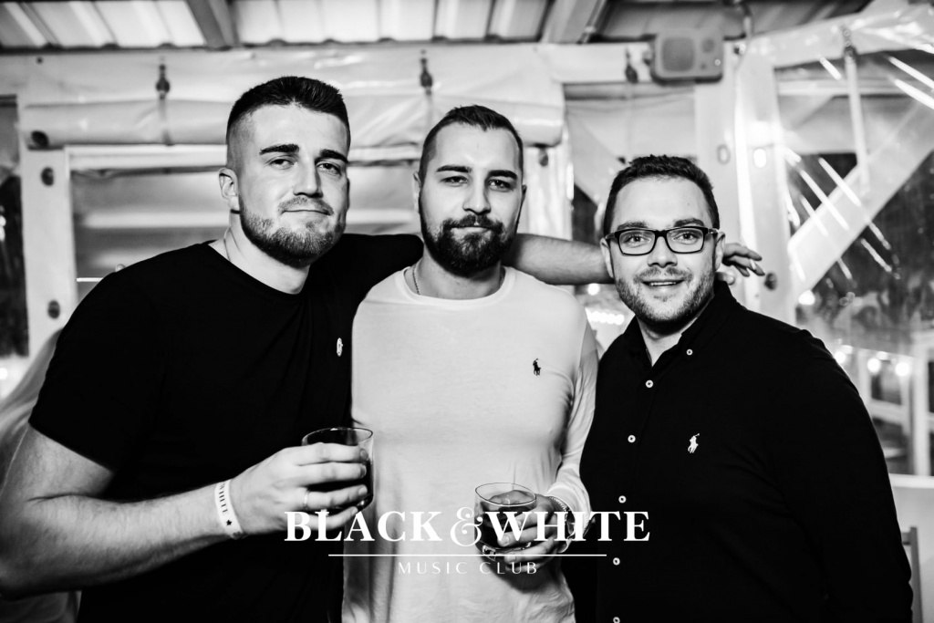 D-Bomb w Clubie Black&White [16.10.2021] - zdjęcie #56 - eOstroleka.pl