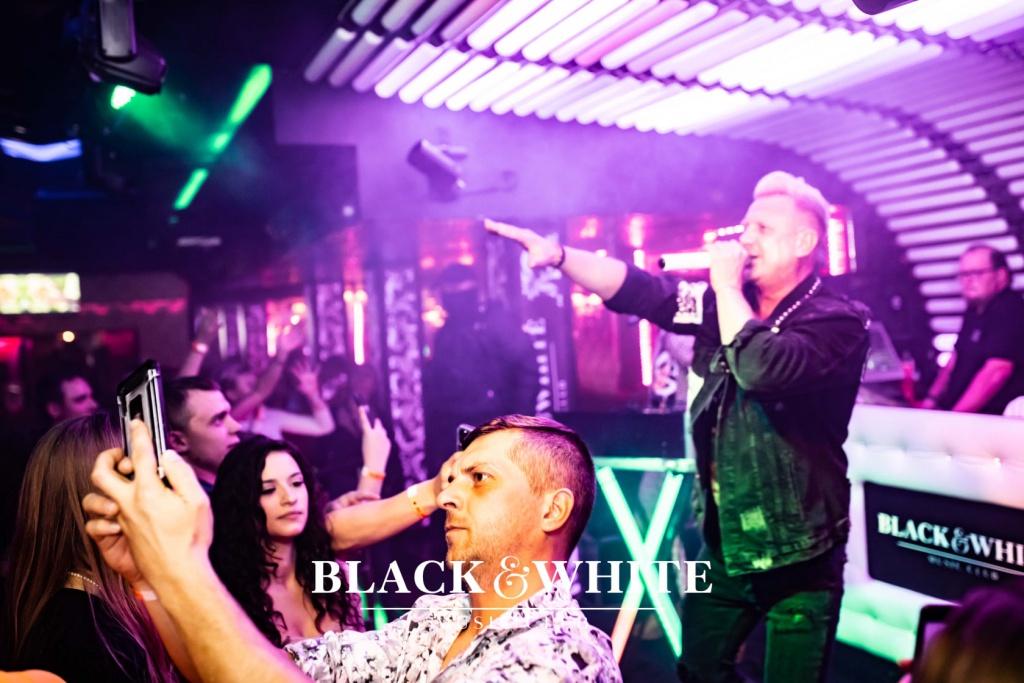 D-Bomb w Clubie Black&White [16.10.2021] - zdjęcie #13 - eOstroleka.pl