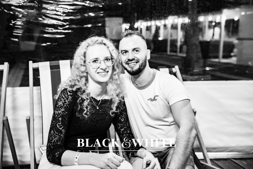 D-Bomb w Clubie Black&White [16.10.2021] - zdjęcie #76 - eOstroleka.pl