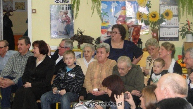Dzień babci i dziadka w przedszkolu nr.16 - zdjęcie #14 - eOstroleka.pl