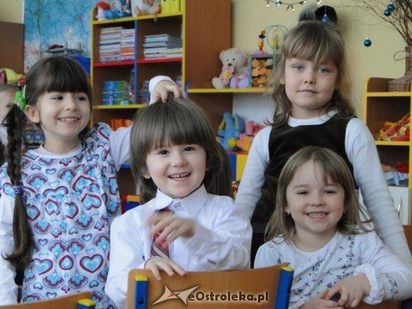 Dzień babci i dziadka w przedszkolu nr.13  - zdjęcie #6 - eOstroleka.pl