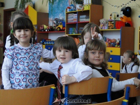 Dzień babci i dziadka w przedszkolu nr.13  - zdjęcie #5 - eOstroleka.pl