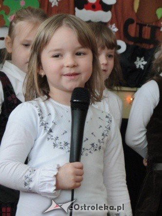 Dzień babci i dziadka w przedszkolu nr.13  - zdjęcie #60 - eOstroleka.pl