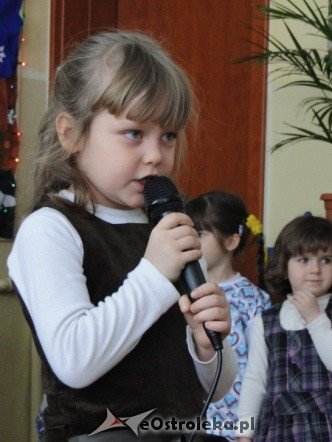 Dzień babci i dziadka w przedszkolu nr.13  - zdjęcie #54 - eOstroleka.pl