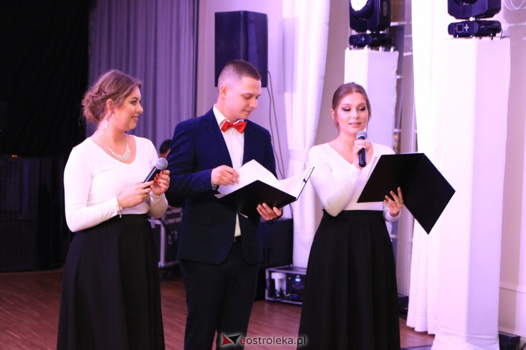 Studniówka w ZSZ nr 4 [30.10.2021] - zdjęcie #174 - eOstroleka.pl