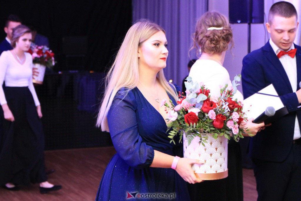 Studniówka w ZSZ nr 4 [30.10.2021] - zdjęcie #172 - eOstroleka.pl