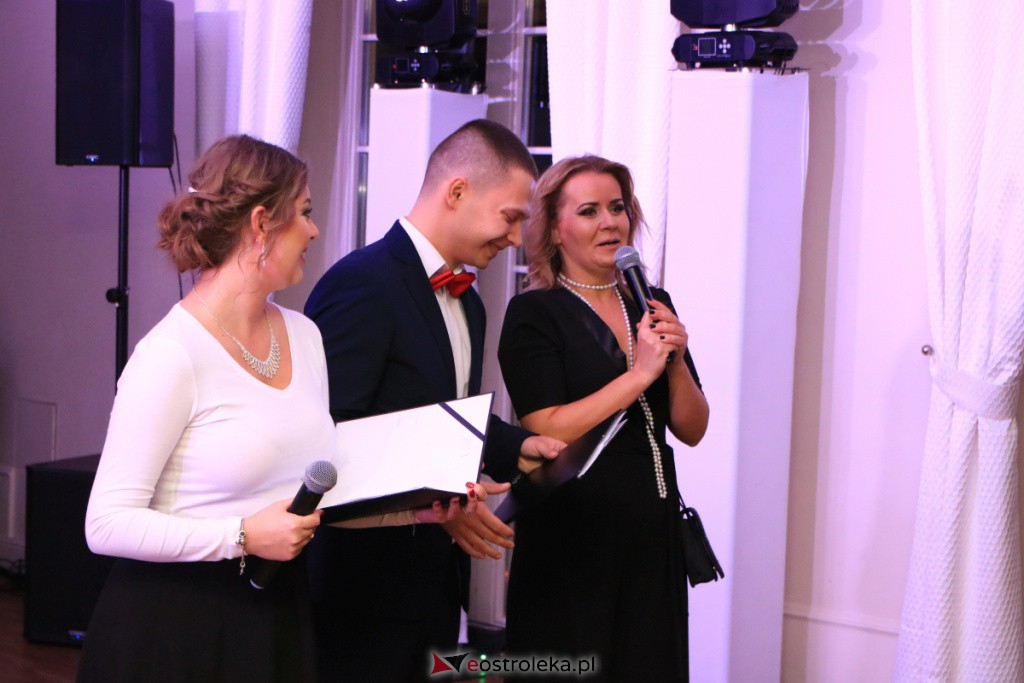 Studniówka w ZSZ nr 4 [30.10.2021] - zdjęcie #146 - eOstroleka.pl