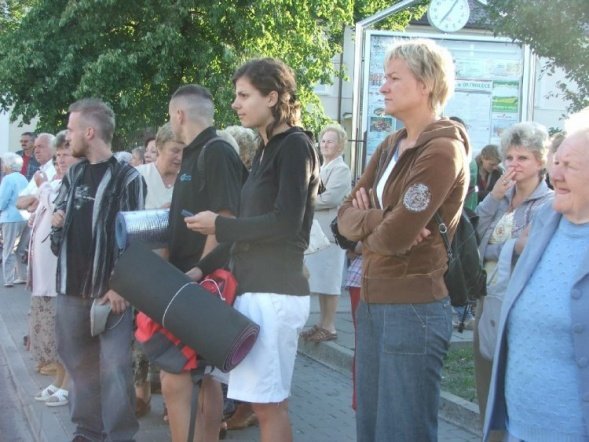 XXIII Piesza Pielgrzymka na Jasną Górę-wyjście - zdjęcie #87 - eOstroleka.pl