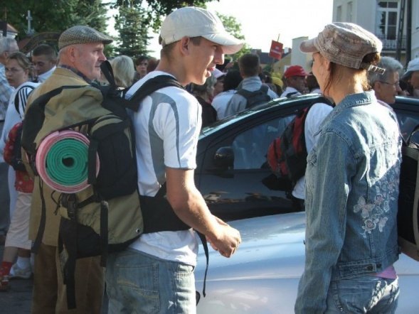 XXIII Piesza Pielgrzymka na Jasną Górę-wyjście - zdjęcie #82 - eOstroleka.pl