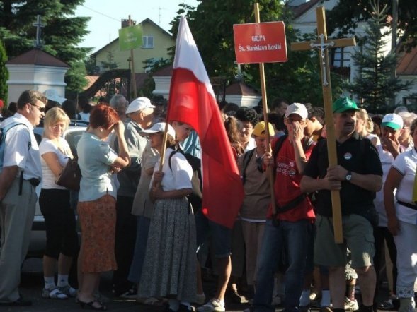 XXIII Piesza Pielgrzymka na Jasną Górę-wyjście - zdjęcie #60 - eOstroleka.pl