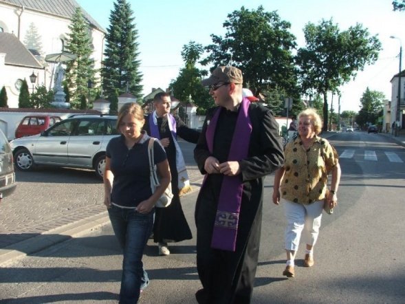 XXIII Piesza Pielgrzymka na Jasną Górę-wyjście - zdjęcie #45 - eOstroleka.pl